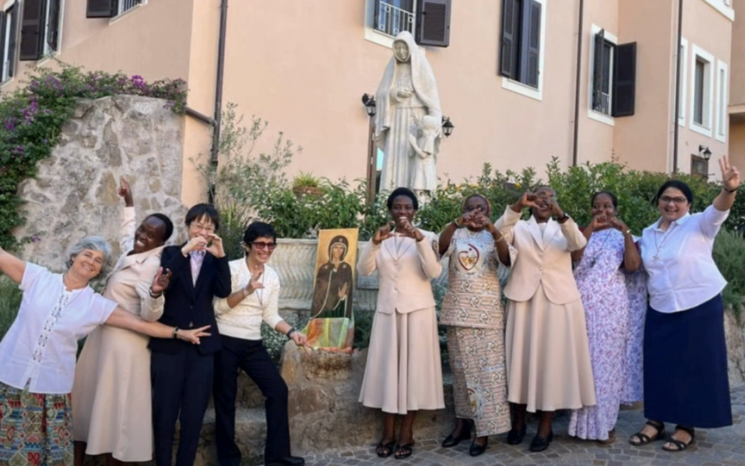 Siete jóvenes religiosas se preparan para la Profesión perpetua