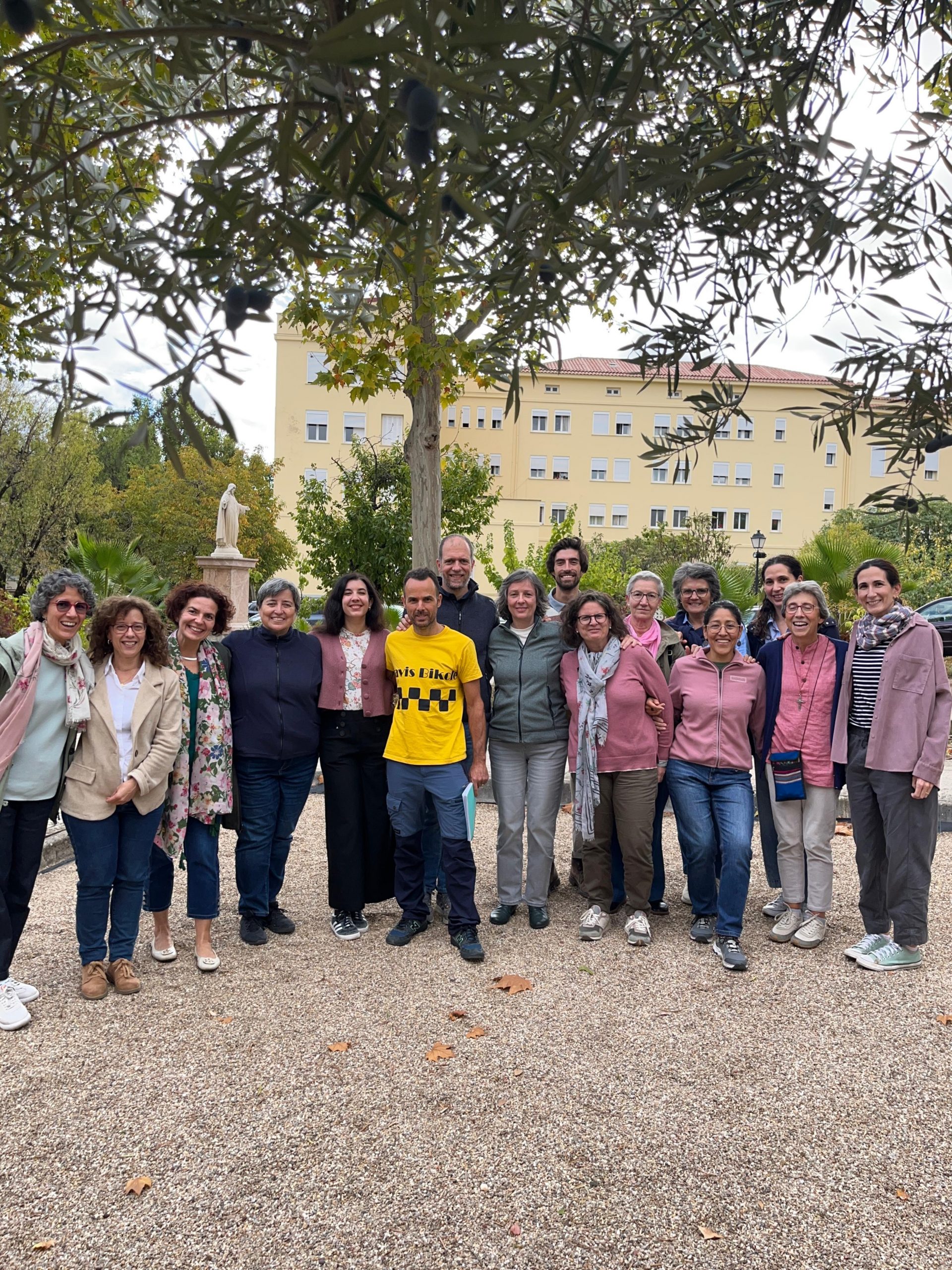 Caminando con los Jóvenes Madrid 2025