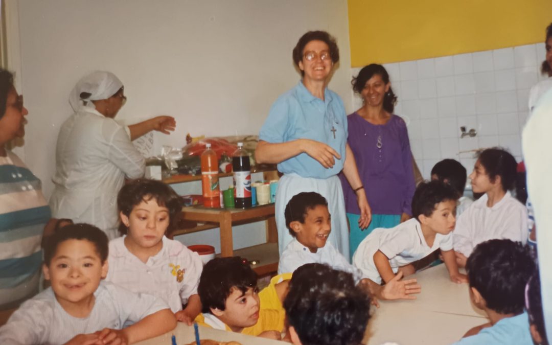«Educar con pasión es tocar el corazón de las personas» por Lola Fernández-Ruano rscj